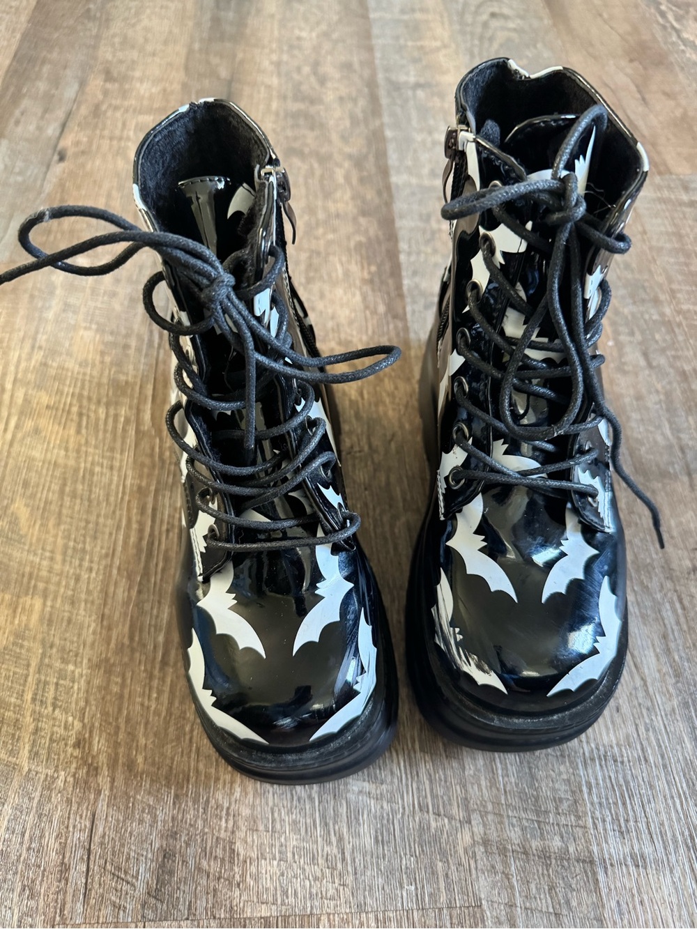 Bat Print platform boots
